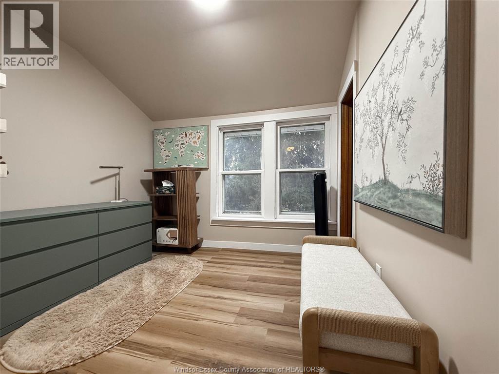 135 MAPLE AVENUE - Image 22