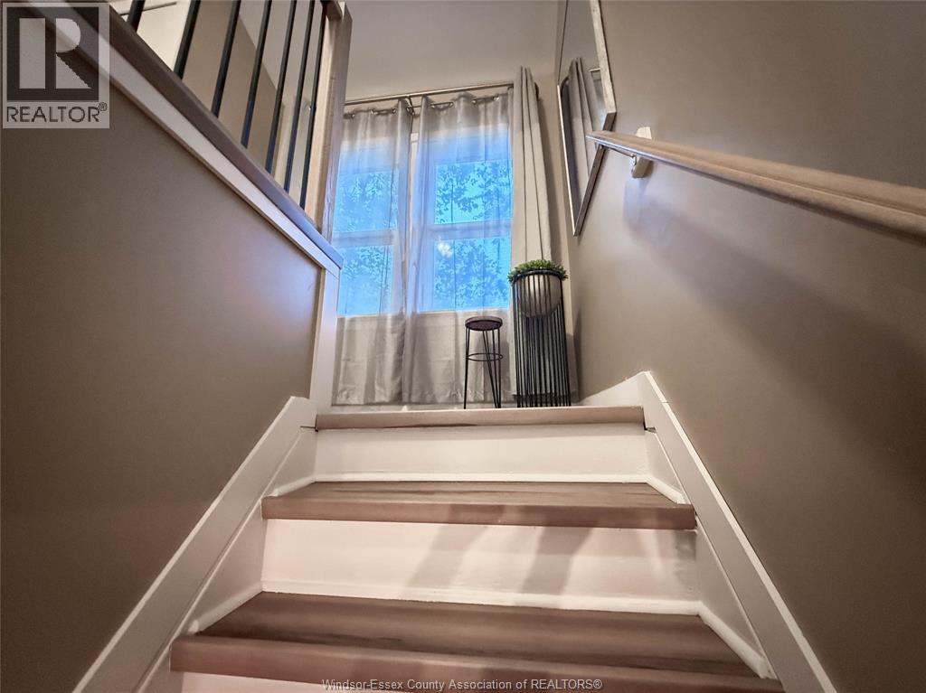 135 MAPLE AVENUE - 16