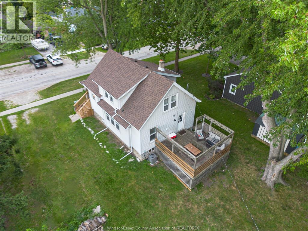135 MAPLE AVENUE - 40