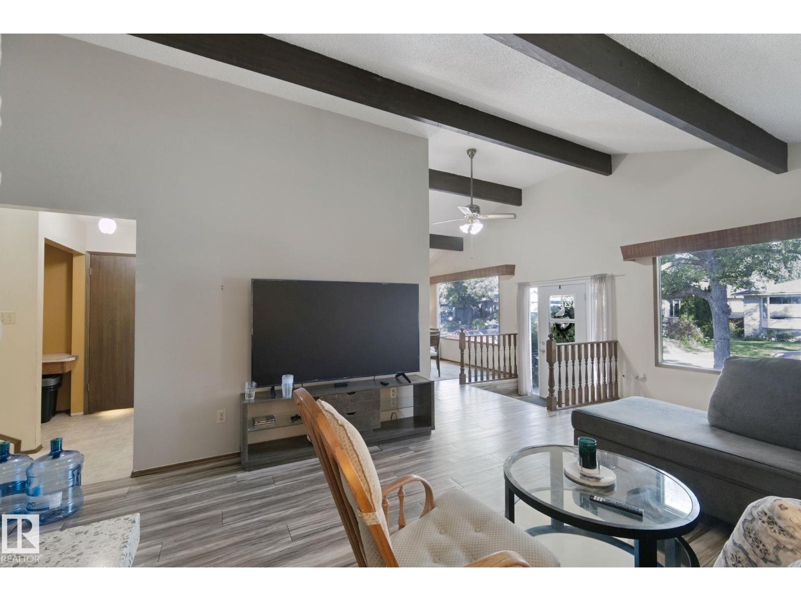 10807 54 AV NW - 9