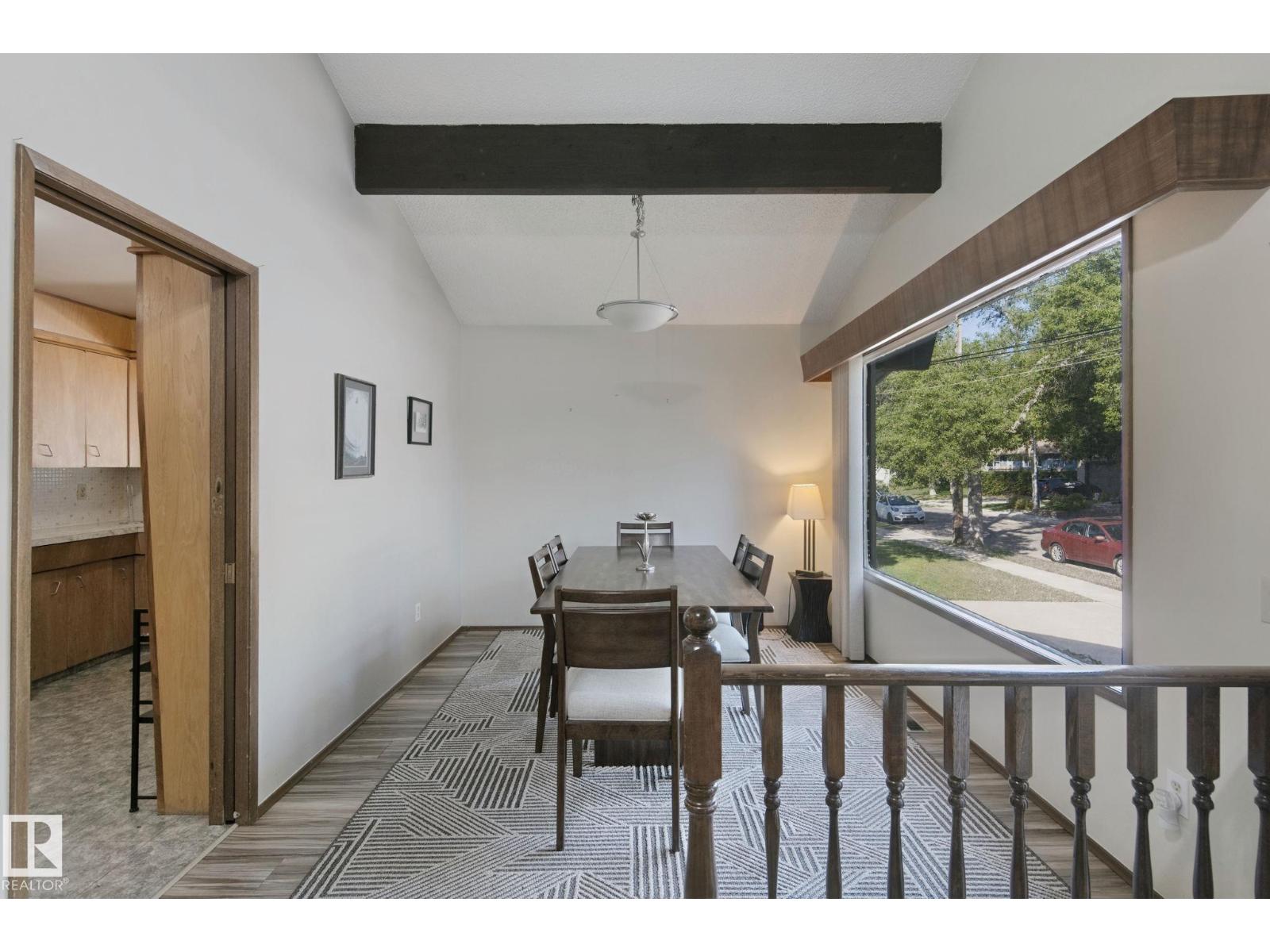 10807 54 AV NW - 13
