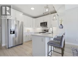 23 - 2491 Tokala Trail, London North, ON N6G0X1 Photo 11
