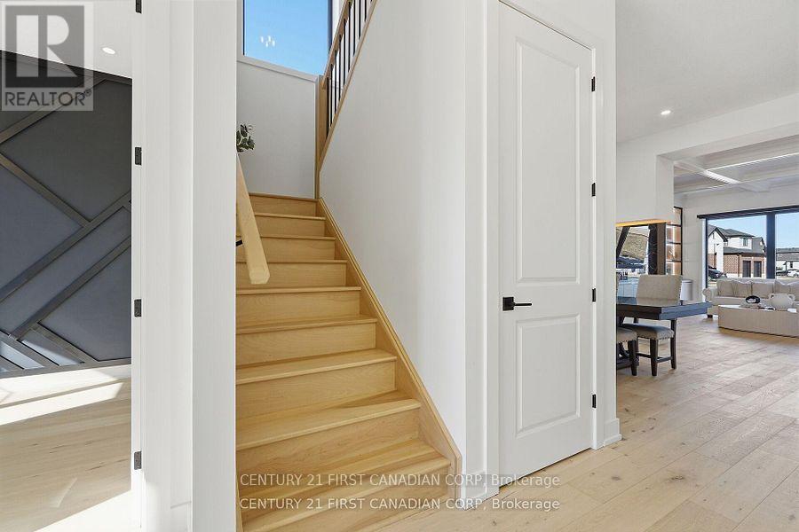 1673 MEDWAY PARK DRIVE - Image 33