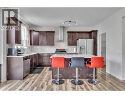 3pc Bathroom - 44 Cityside Rise Ne, Calgary, AB T3N1H7 Photo 9