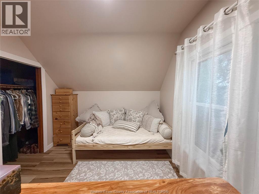 135 MAPLE AVENUE - Image 21