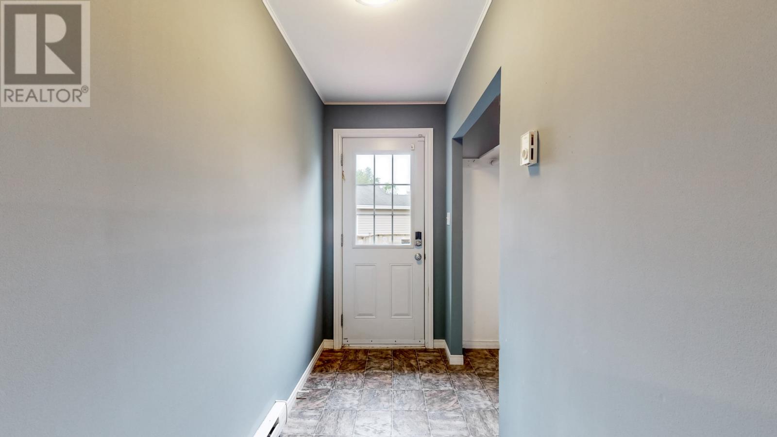 23 Evergreen Drive, Paradise — photo 2