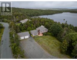 1713 Torbay Road thumbnail 2