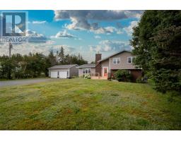 1713 Torbay Road thumbnail 4