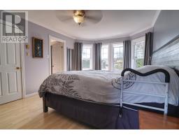 15 Grey Place thumbnail 19