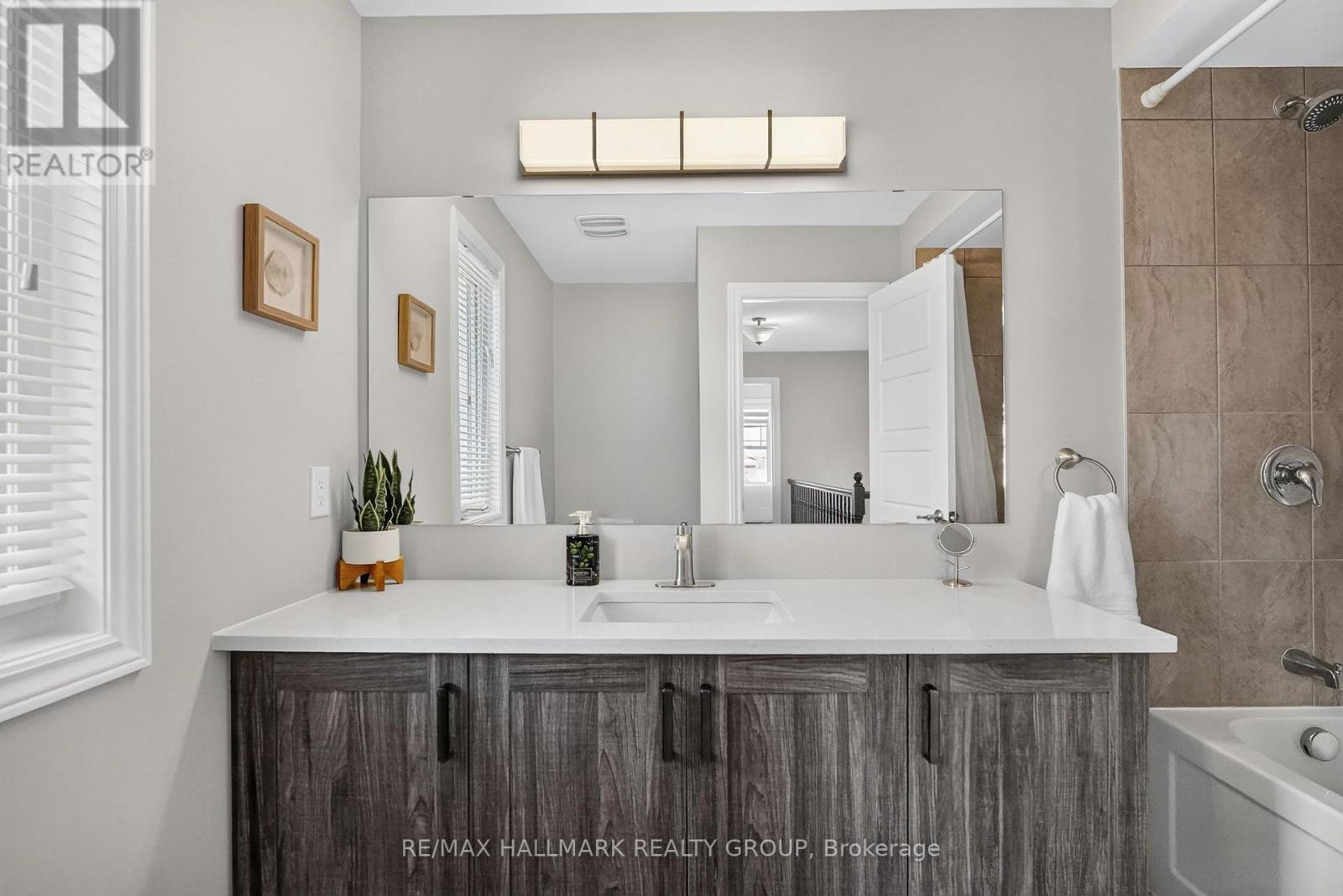 117 DAMSELFLY WAY - 28