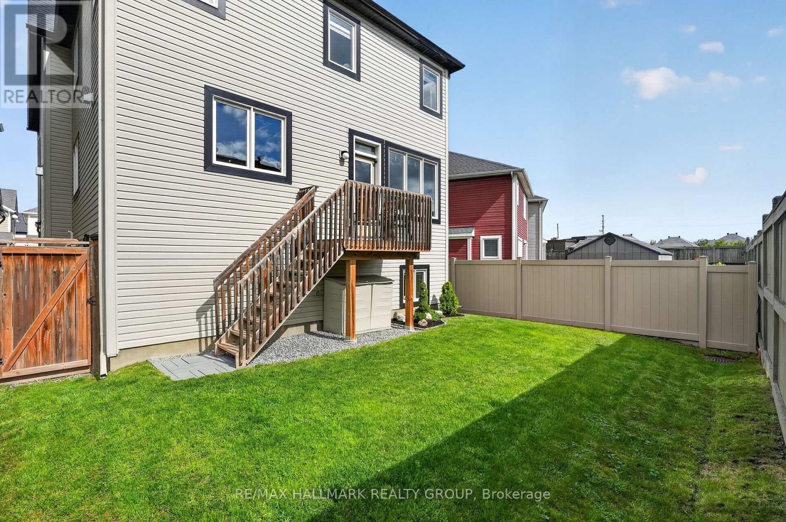 3 Bed, 3 Bath House for Sale in Ottawa – 117 DAMSELFLY WAY, Ottawa – MLS# X13765058 - Image 34