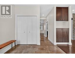 1559 Queensdale Avenue, Ottawa, ON K1T1J3 Photo 8