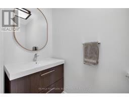 1559 Queensdale Avenue, Ottawa, ON K1T1J3 Photo 9