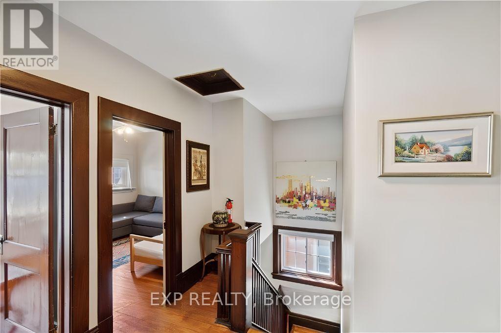 347 ST. PATRICK STREET - 17