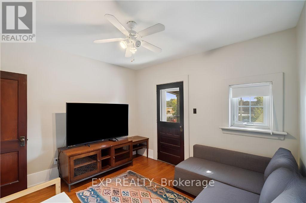 347 ST. PATRICK STREET - 26