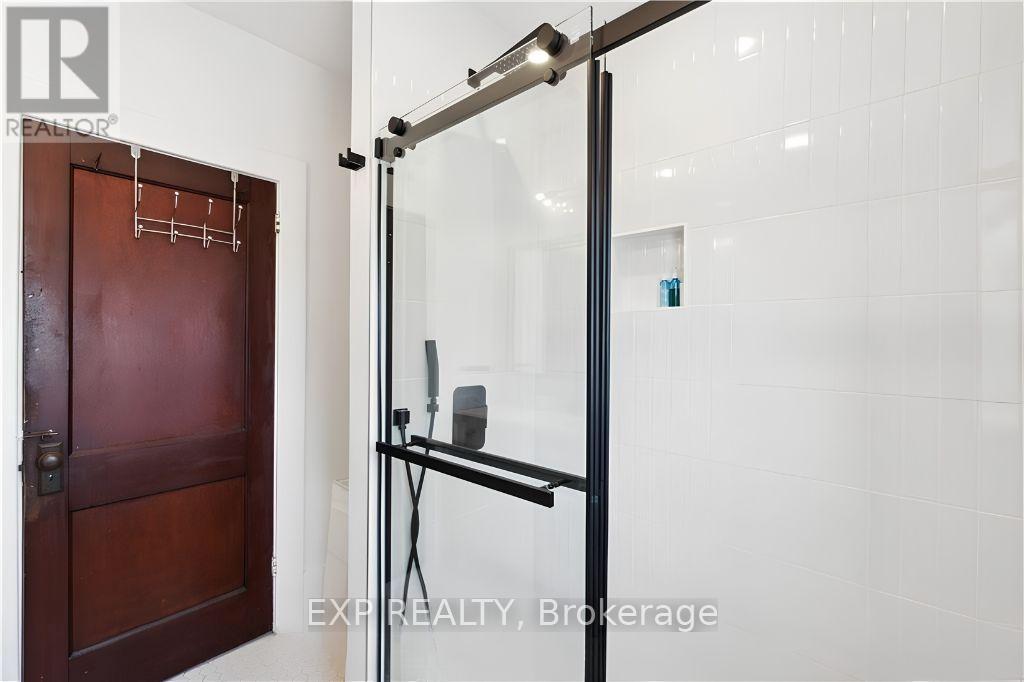 3 Bed, 3 Bath House for Sale in Ottawa – 347 ST. PATRICK STREET, Ottawa – MLS# X13765094 - Image 28