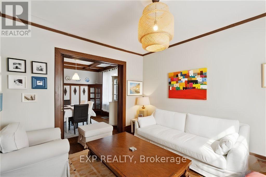 347 ST. PATRICK STREET - 5