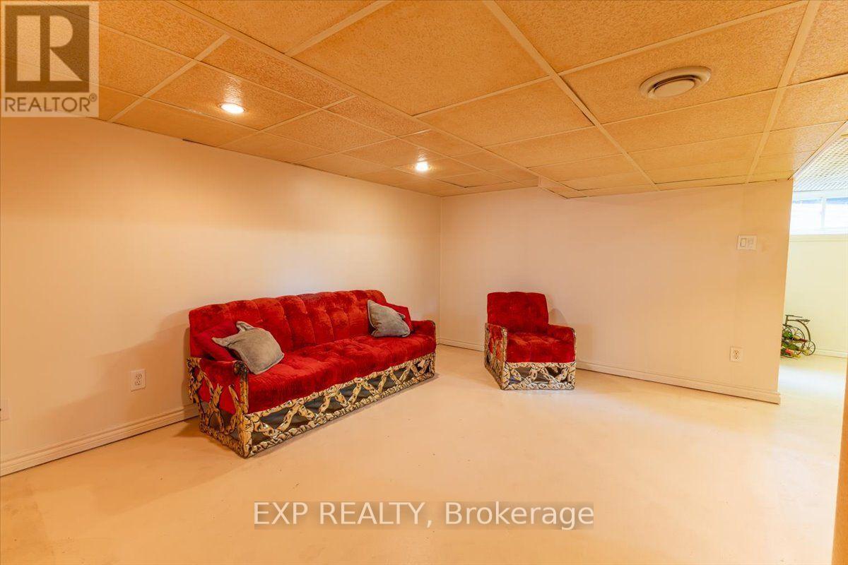 1359 MARCHAND STREET - 28