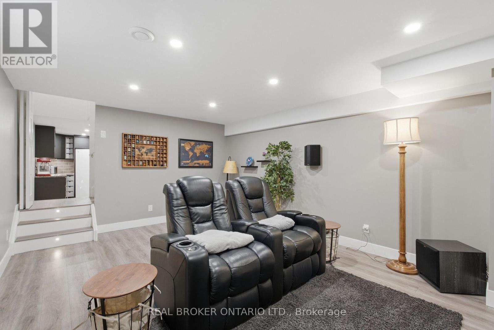 7002 OPTIMIST LANE - Image 24