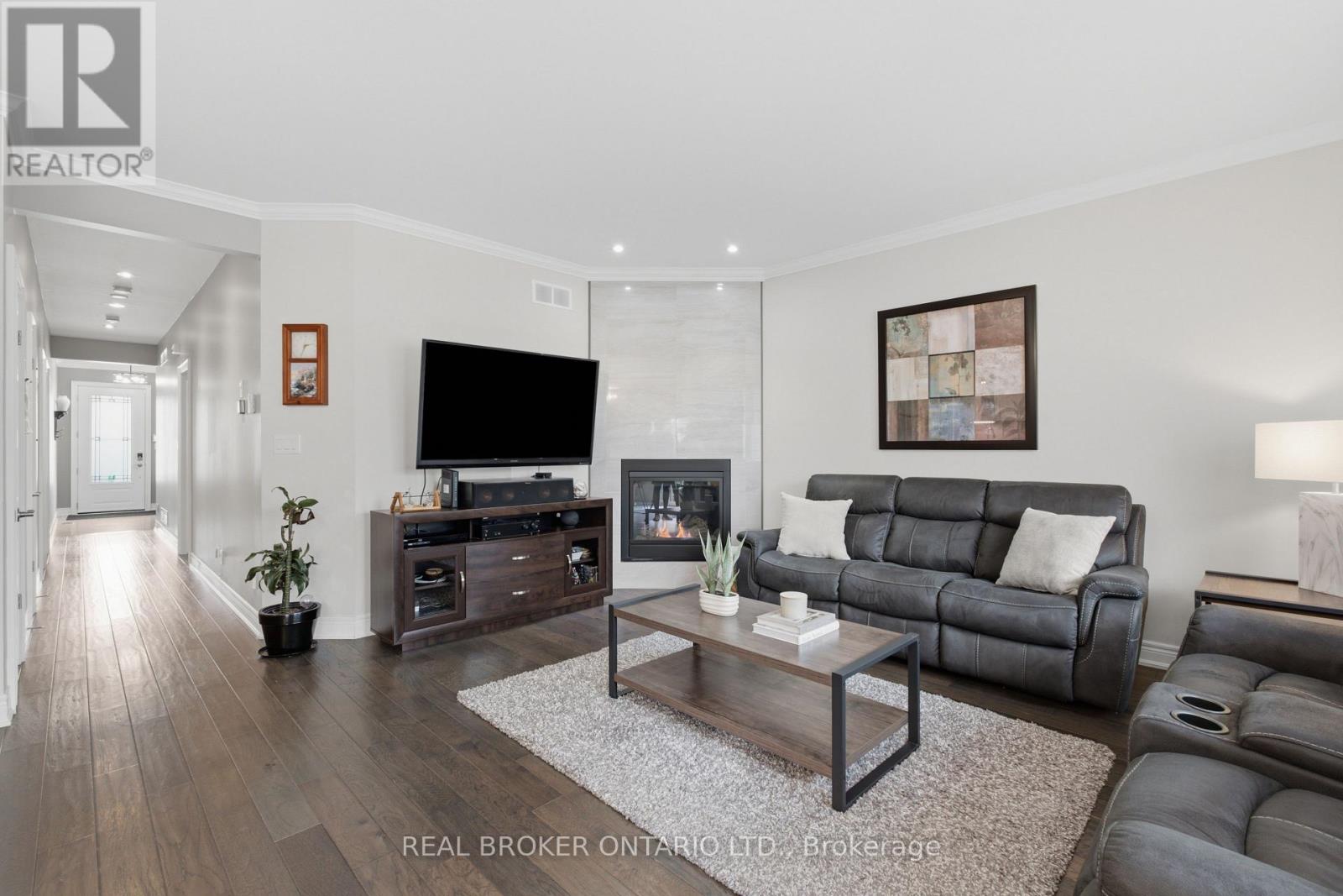 7002 OPTIMIST LANE, Niagara Falls (Morrison) — photo 3