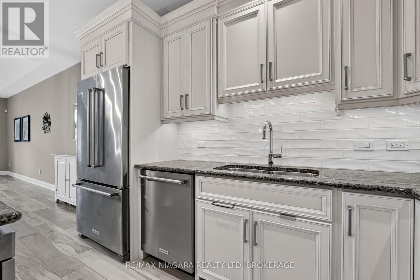 84 GANTON TRAIL - 13