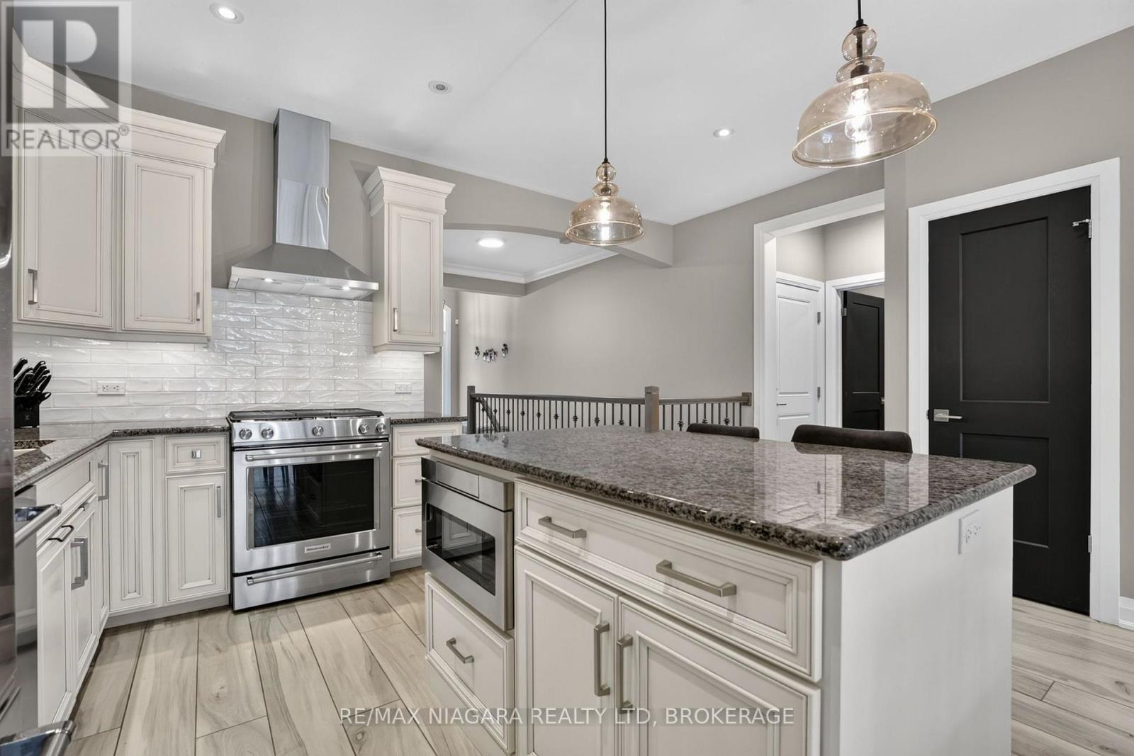 84 GANTON TRAIL - 15
