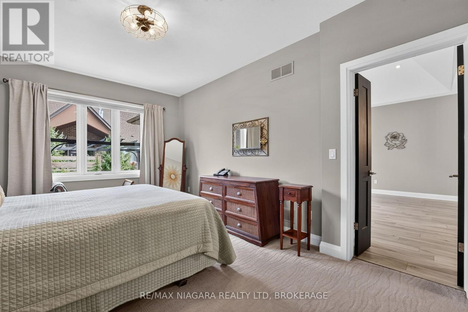 84 GANTON TRAIL - 26