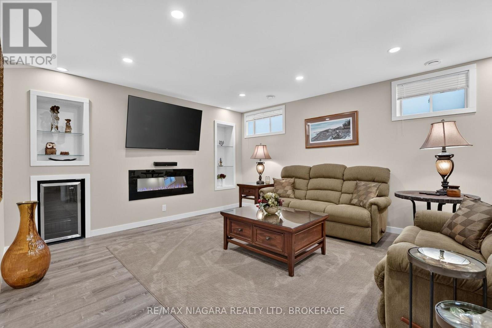84 GANTON TRAIL - Image 32