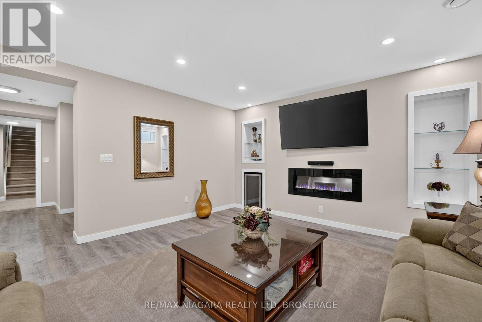 84 GANTON TRAIL - Image 33