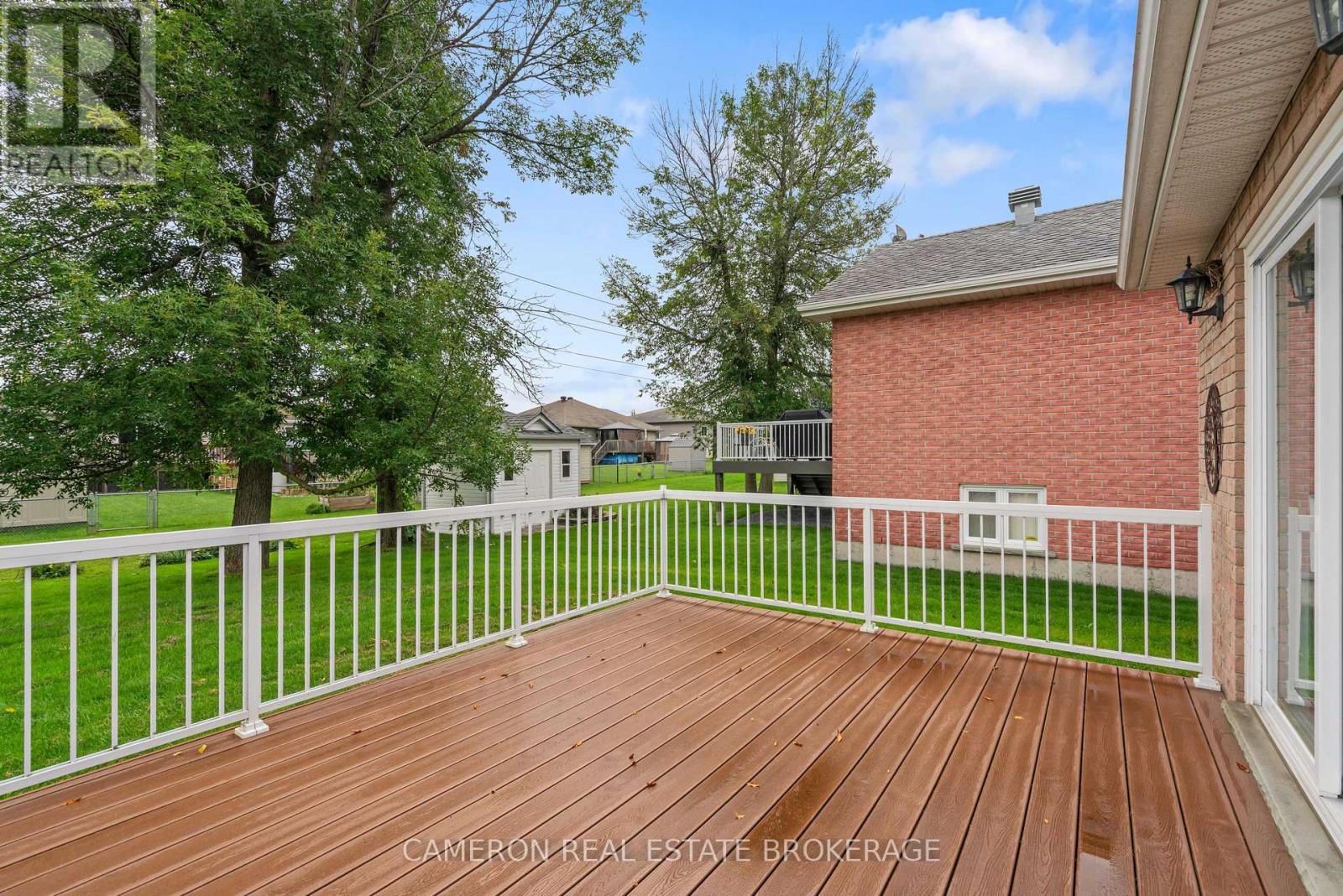 2061 CONCORDE AVENUE - 28