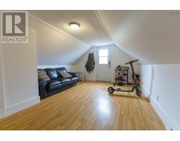12 & 14 Pictou Road, Bible Hill, NS B2N2R8 Photo 9