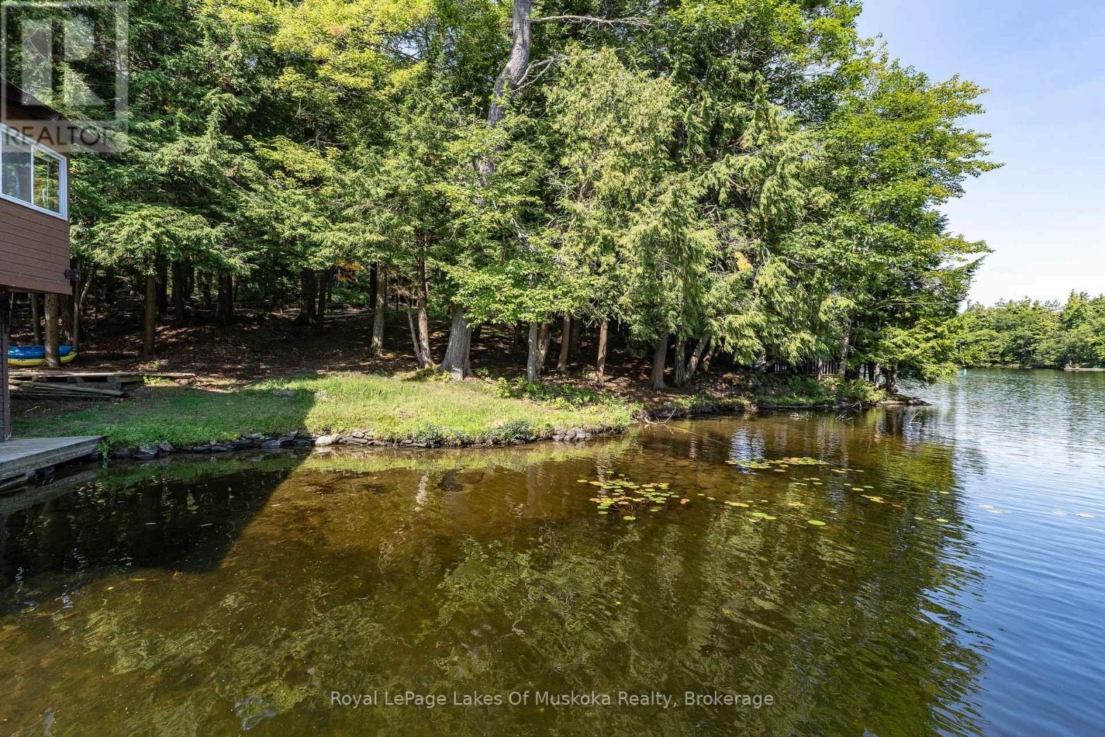 2115 LAKE MUSKOKA - 13