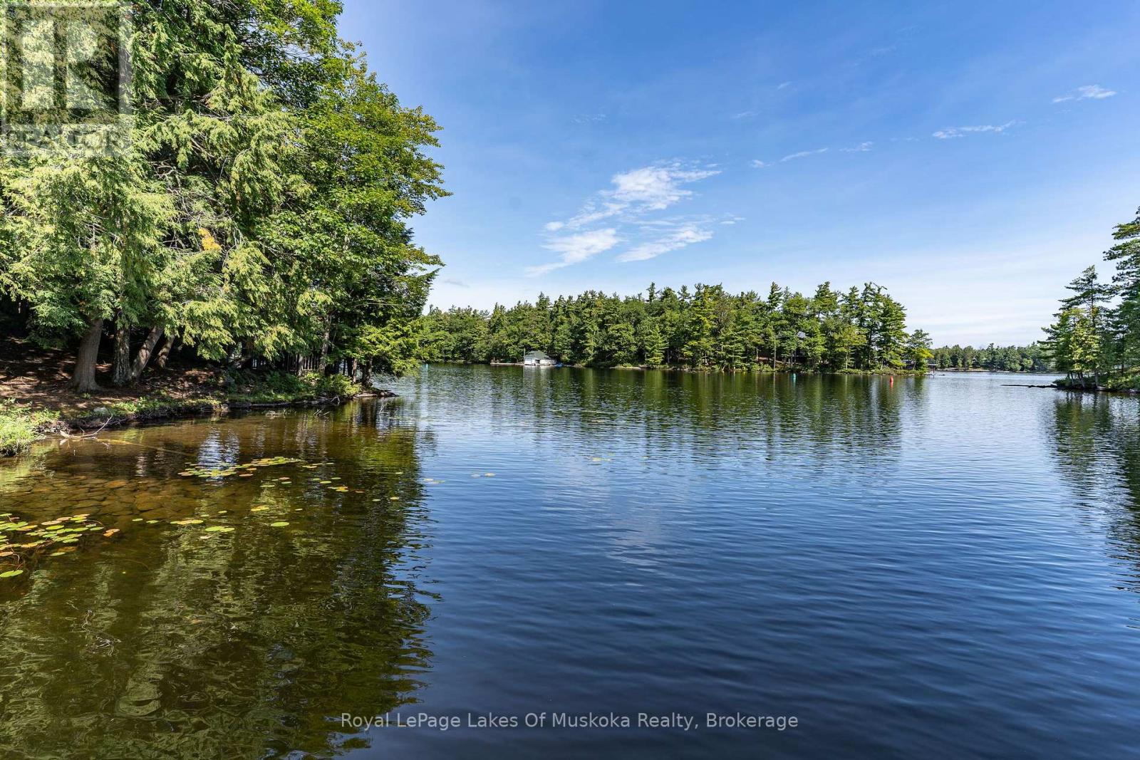 2115 LAKE MUSKOKA - 14