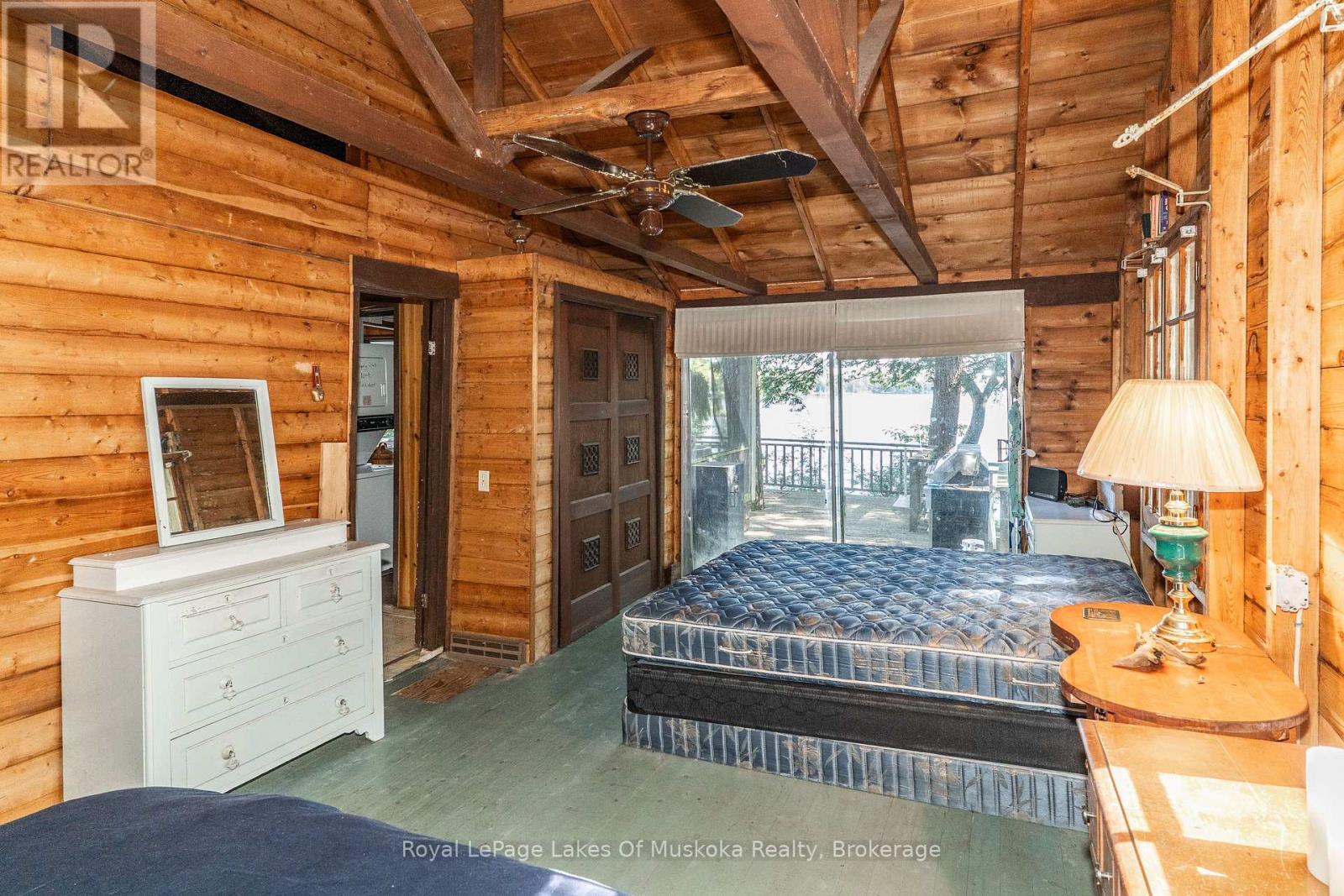 2115 LAKE MUSKOKA - Image 42