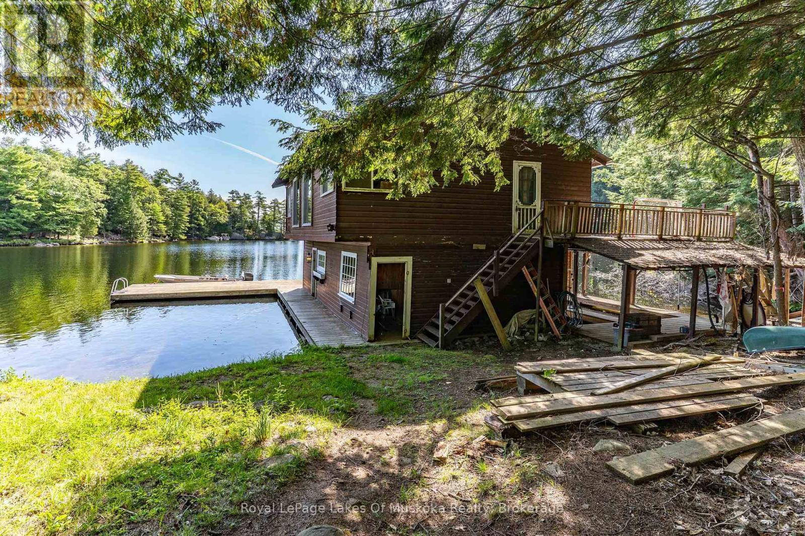 2115 LAKE MUSKOKA - 46