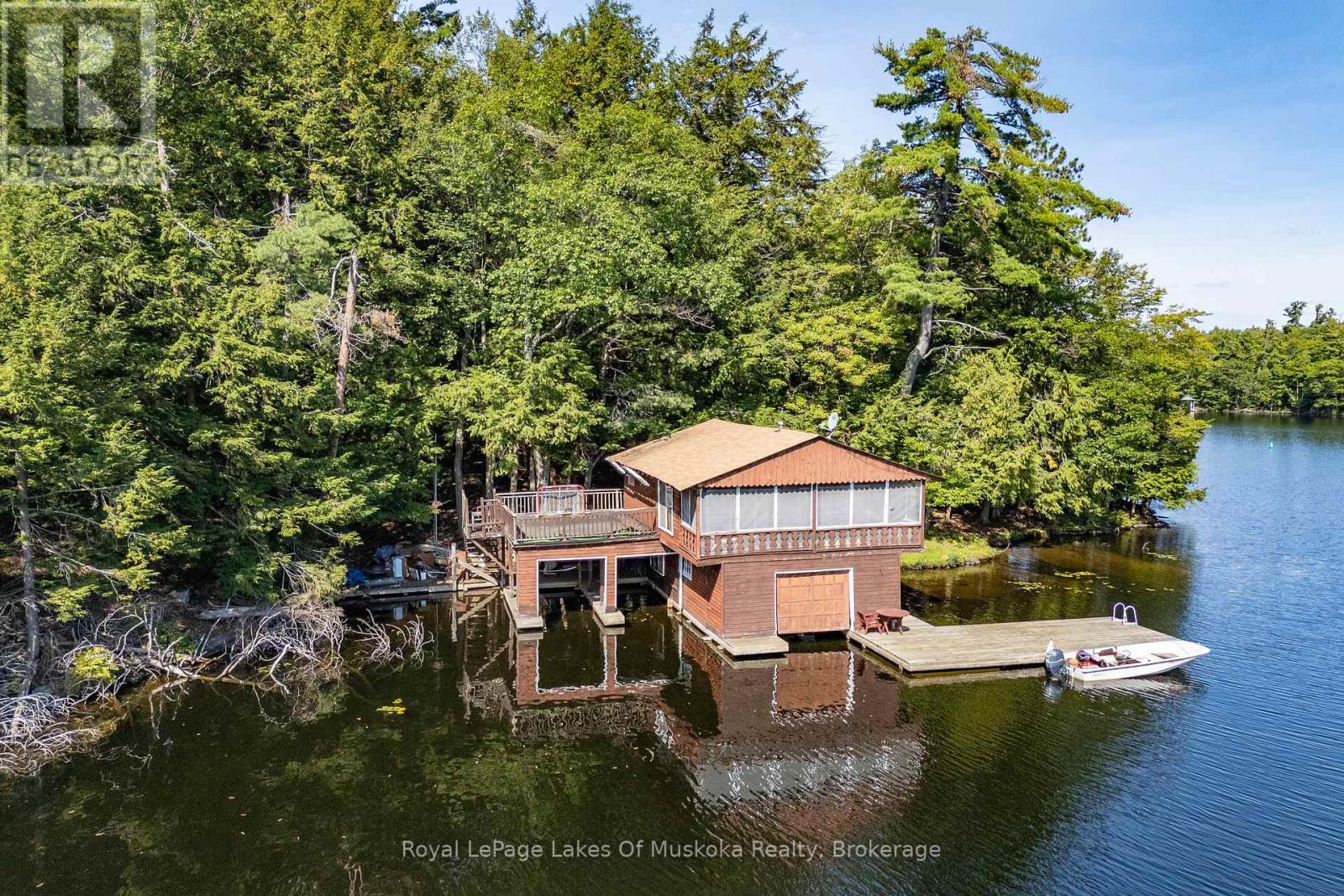 2115 LAKE MUSKOKA, Muskoka Lakes (Wood (Muskoka Lakes)) — photo 6