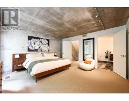 271 Mutual Street, Toronto, ON M4Y1X6 Photo 14