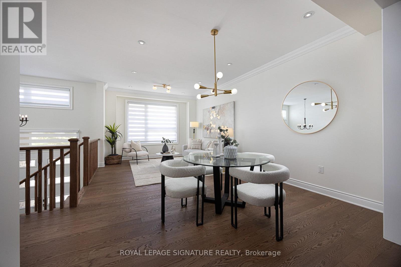 19 HOLLYHOCK COURT - 7