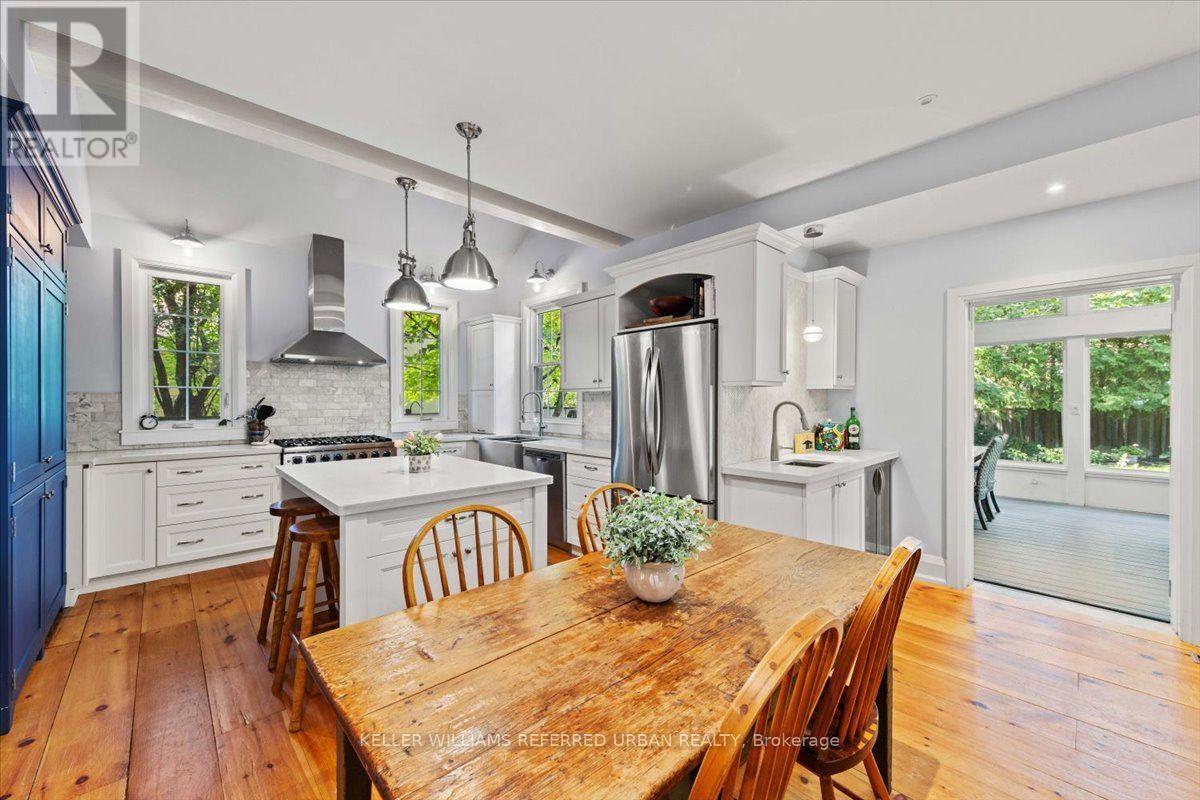 62 WENTWORTH AVENUE - 10
