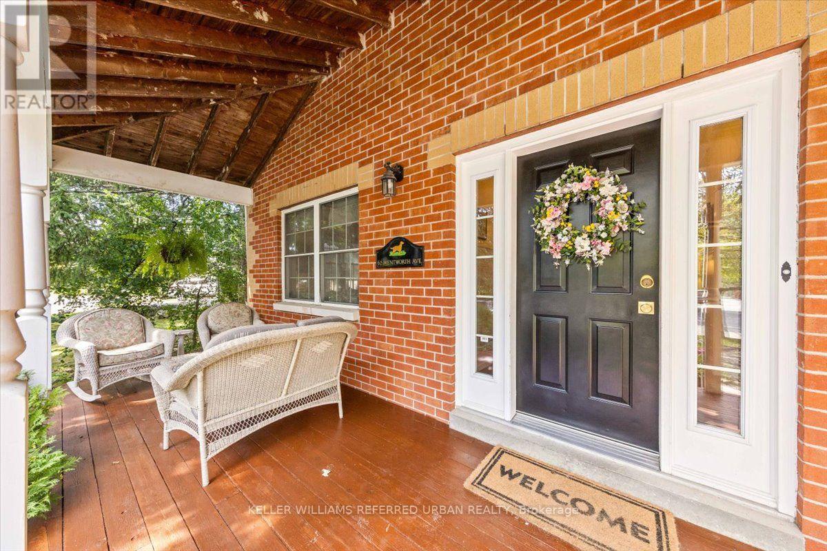 62 WENTWORTH AVENUE - 4