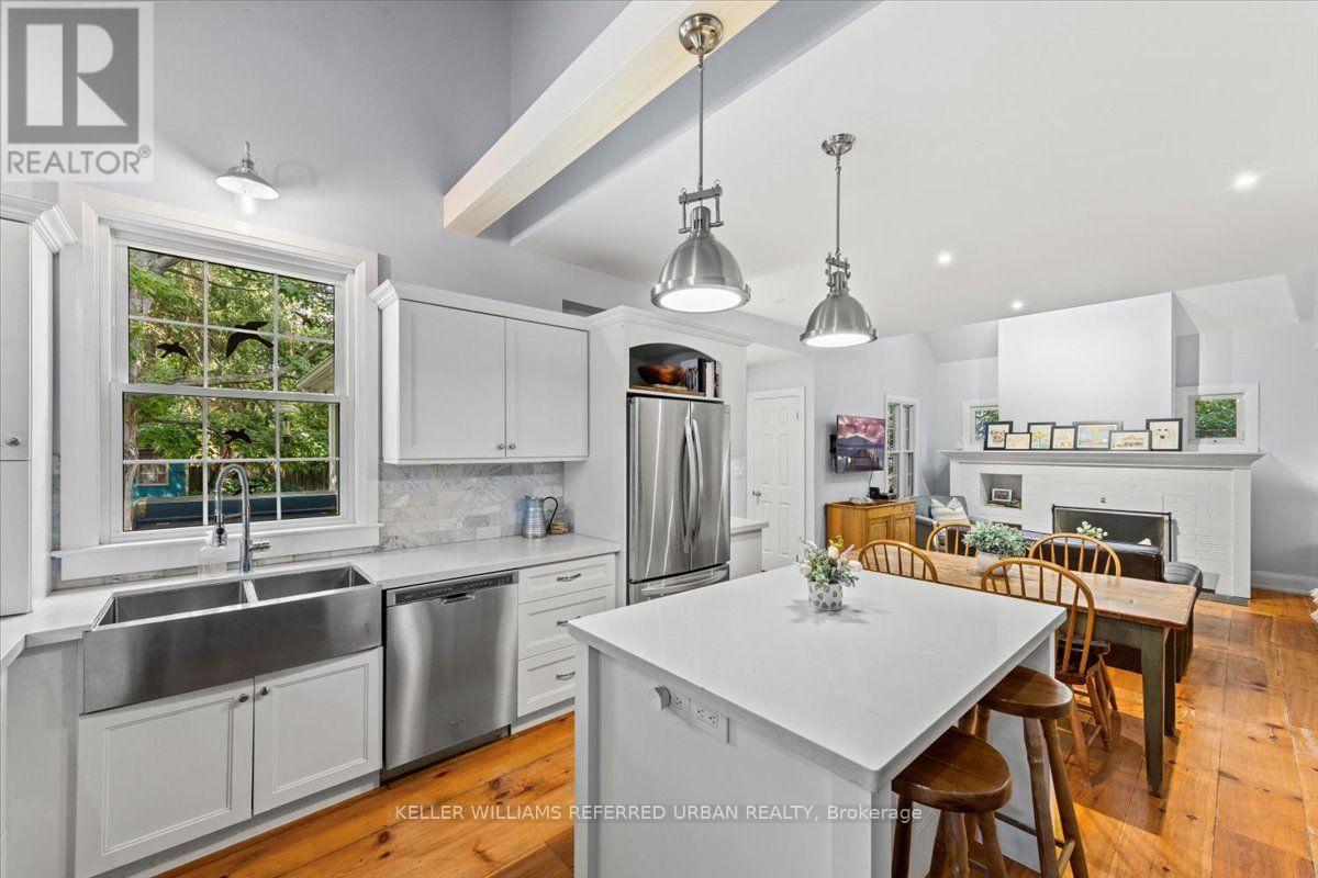 62 WENTWORTH AVENUE - 7