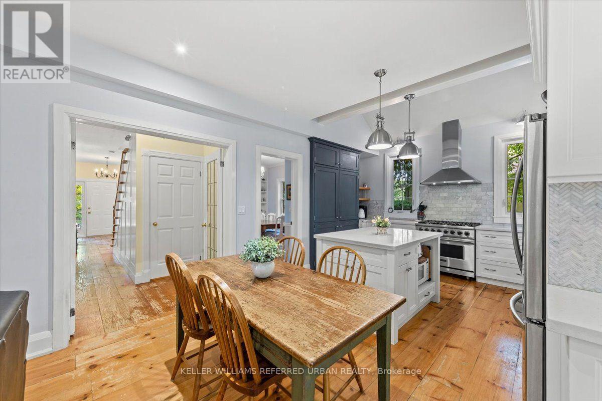 62 WENTWORTH AVENUE - 8