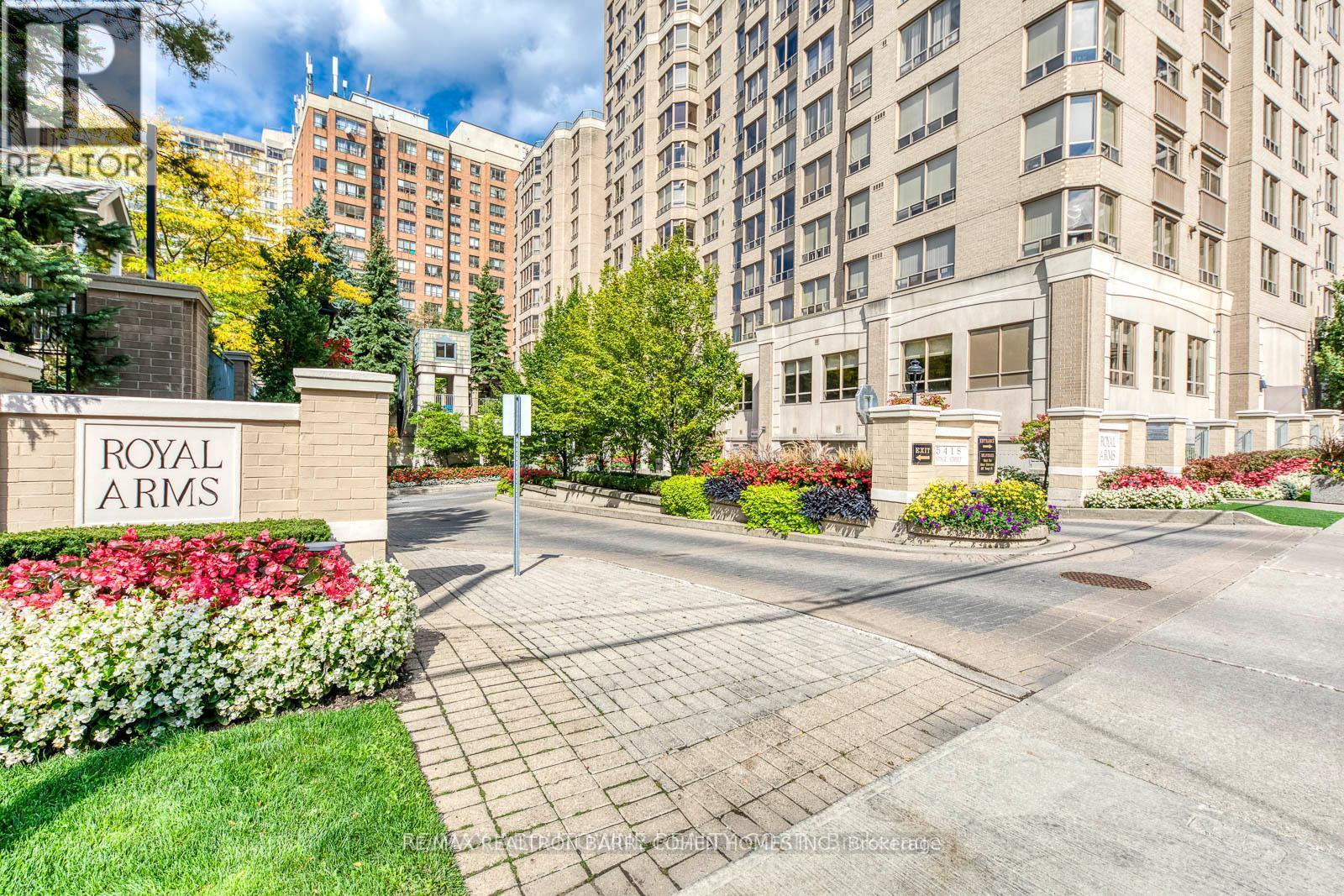 #812 5418 YONGE STREET - 33