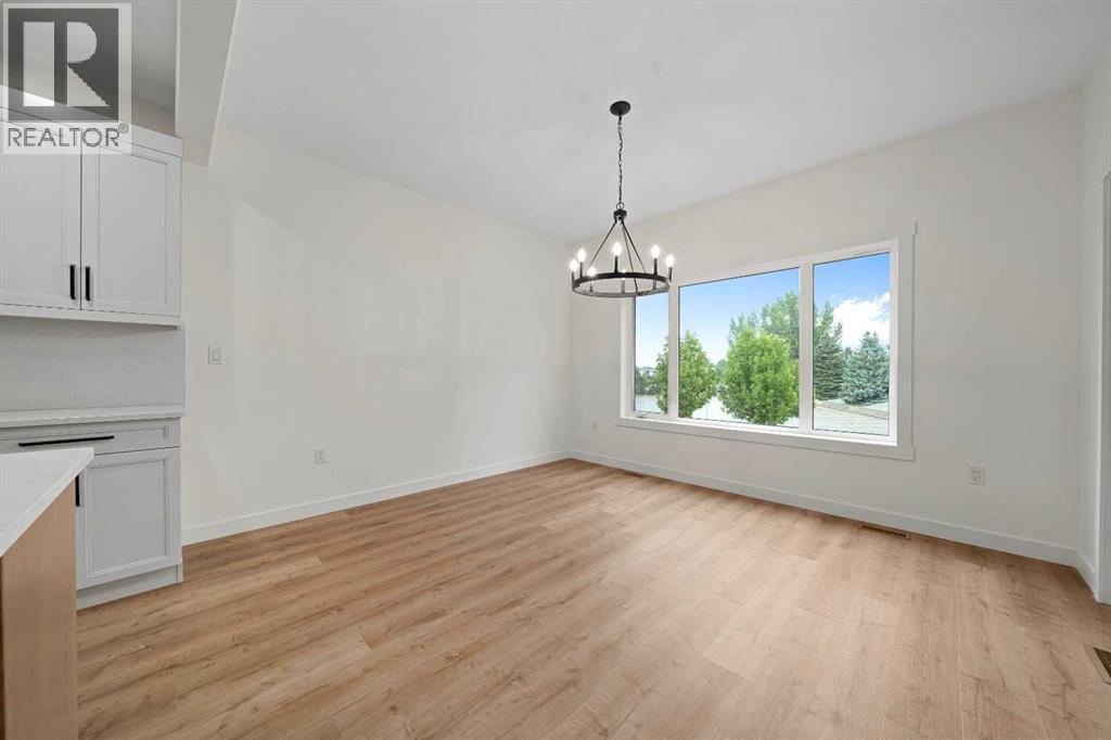 43 Sierra Road SW - 10