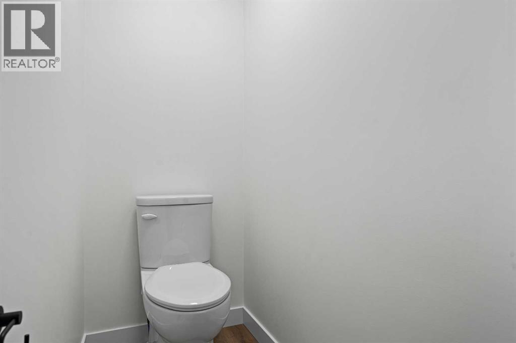 43 Sierra Road SW - 25