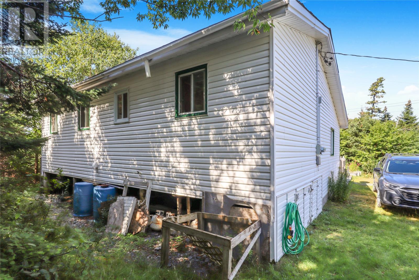 100 Track Road, Horse Chops — photo 18