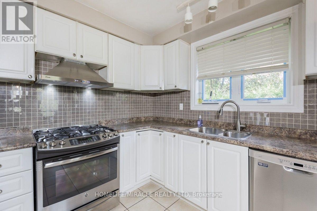 20 MAYHILL CRESCENT - 11