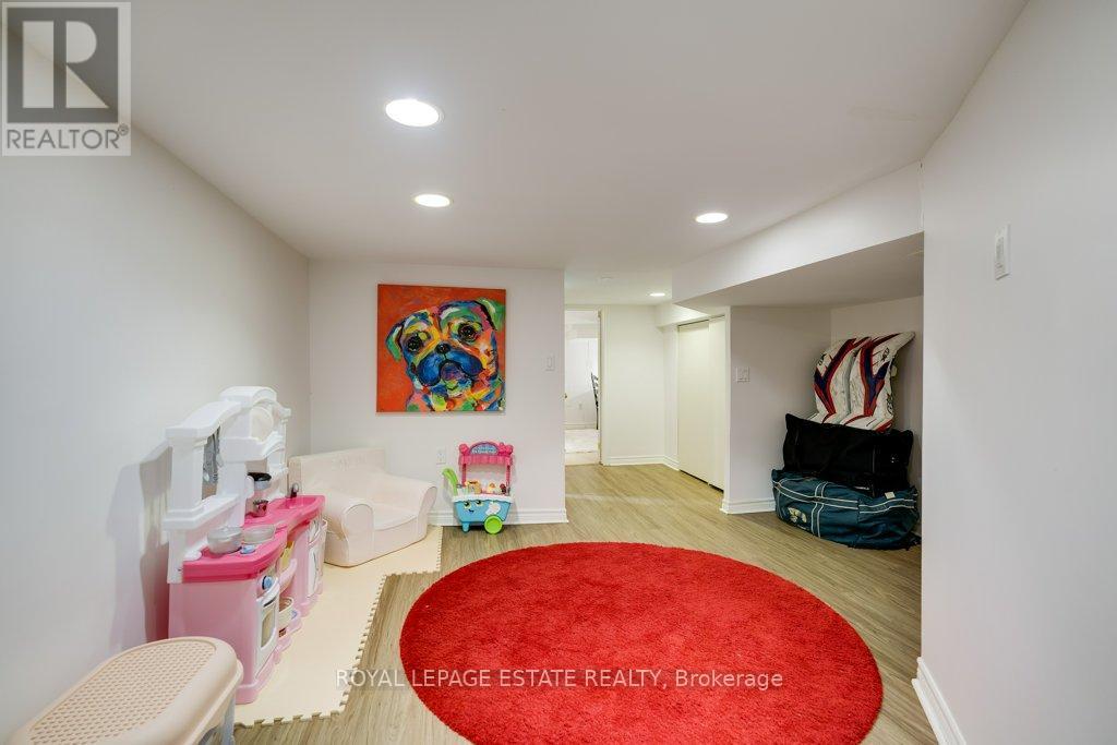 80 ELMER AVENUE - 39