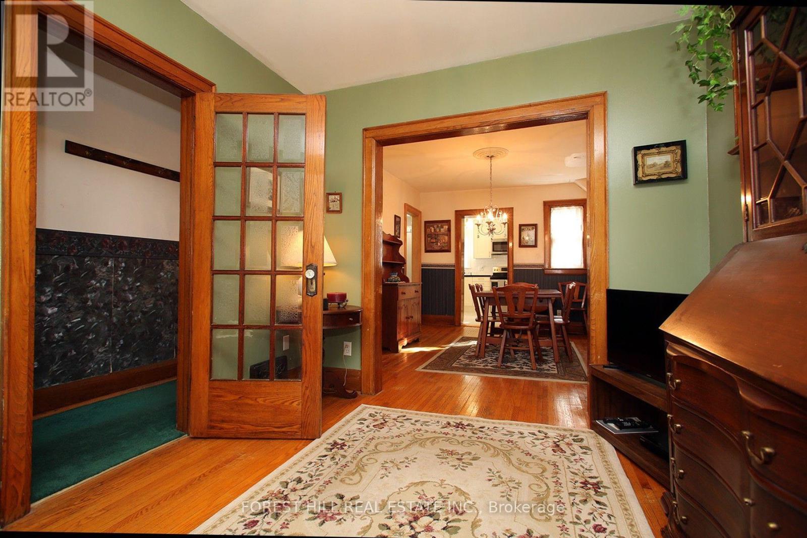 383 SCARBOROUGH ROAD - 10