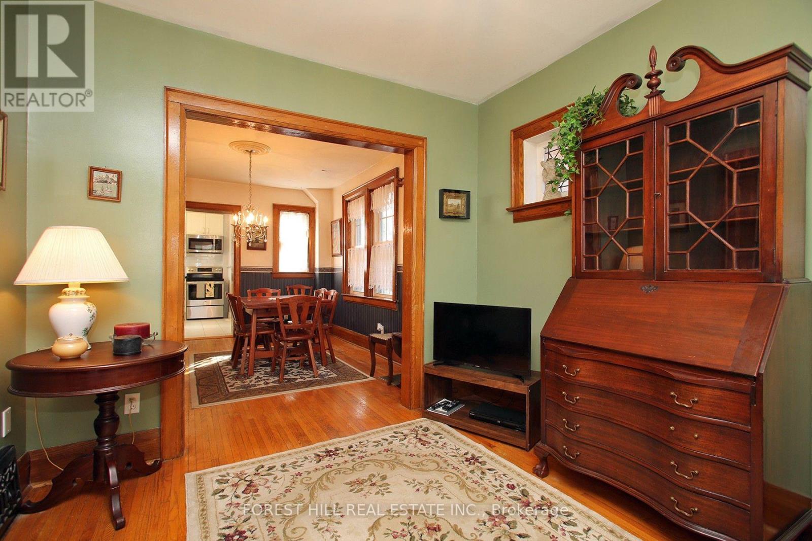 383 SCARBOROUGH ROAD - 8